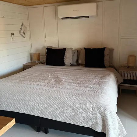 Guest house R&m Boutique Lijnden