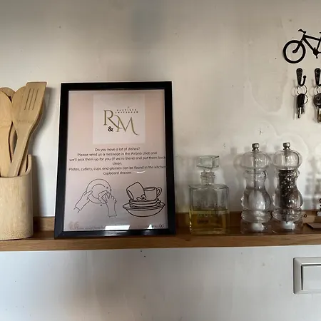 R&m Boutique Gasthuis Lijnden