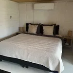 R&m Boutique 3*